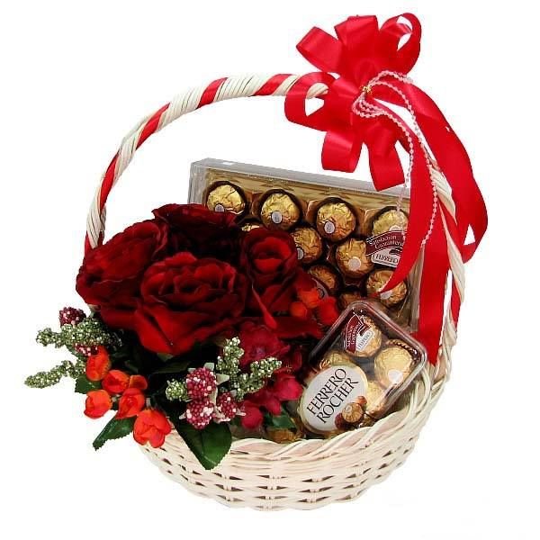 Premium Valentine Flower Basket